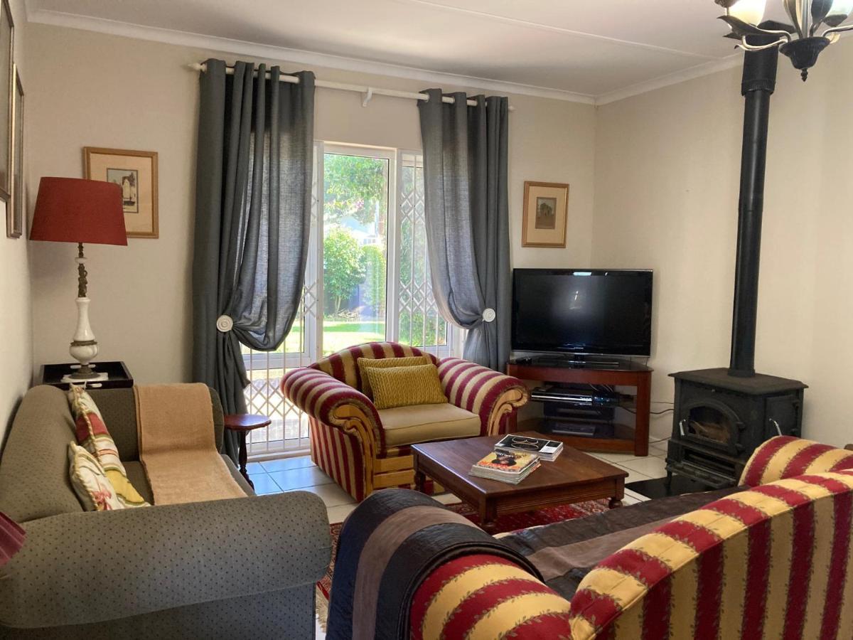 הרמנוס Brown Jug Guest House מראה חיצוני תמונה