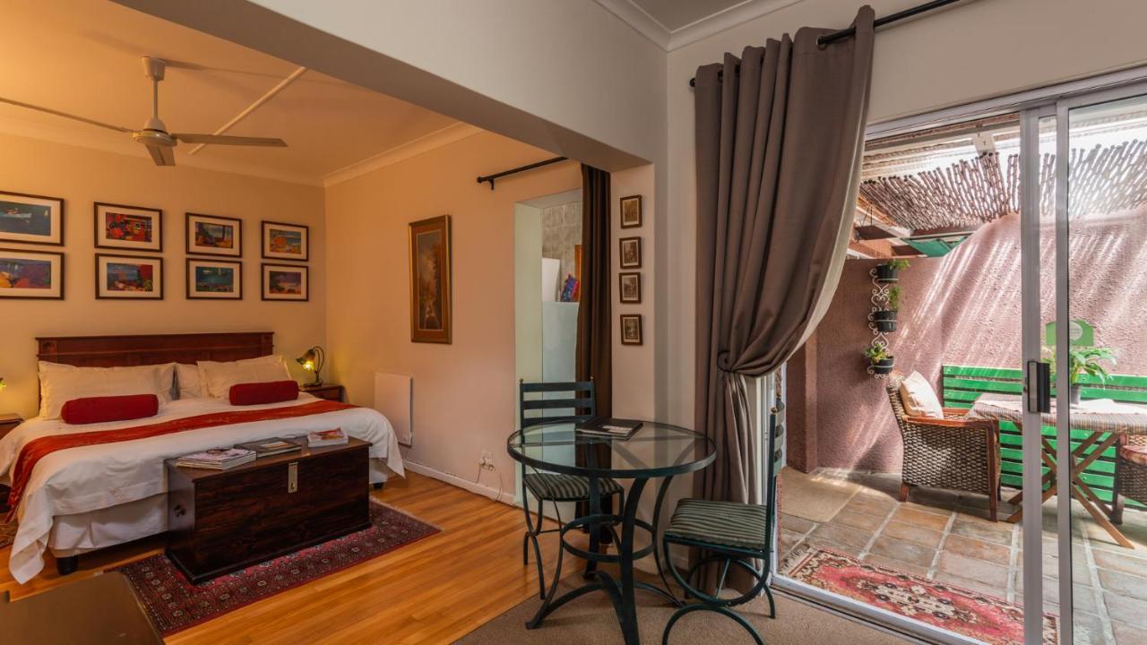 הרמנוס Brown Jug Guest House מראה חיצוני תמונה